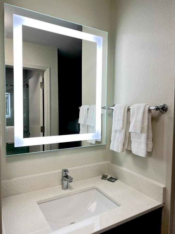 Sleep Inn & Suites Wisconsin Dells Ngoại thất bức ảnh